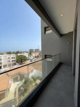 Splendides Duplex à Louer aux Almadies image 9