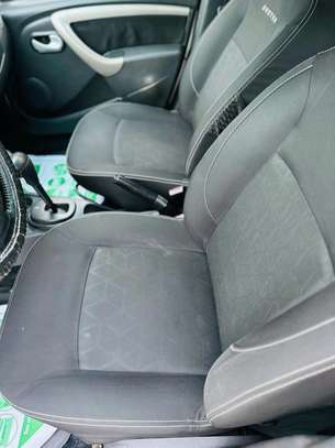 Renault duster 2015 image 4