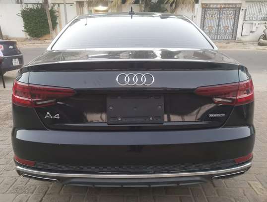 Audi A4 image 2