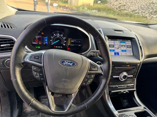 FORD EDGE TITANIUM 2019 image 10