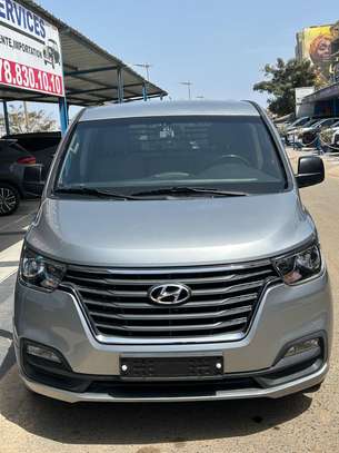 Starex 3 places 2019 diesel fourgon image 6