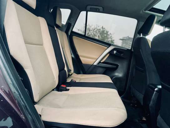 TOYOTA RAV4 2018 XLE AWD image 10