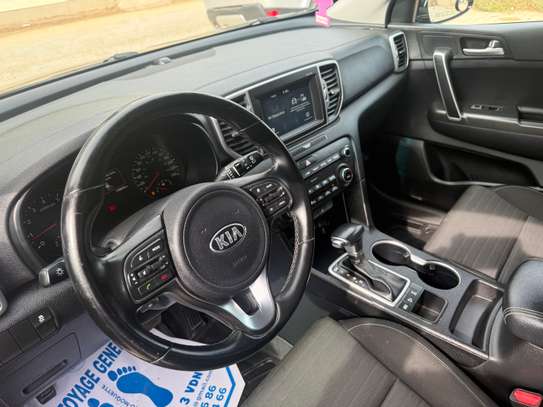 Kia image 11