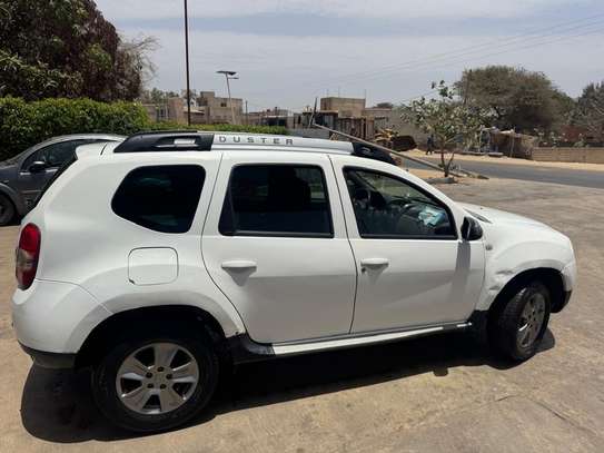 Dacia Duster 4x4 2016 essence image 2