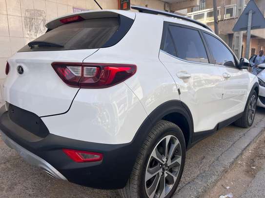 KIA STONIC 2017/2018 image 11