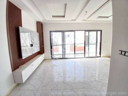 Ref_4188_SEY Appartements à vendre à Yoff Biagui image 1