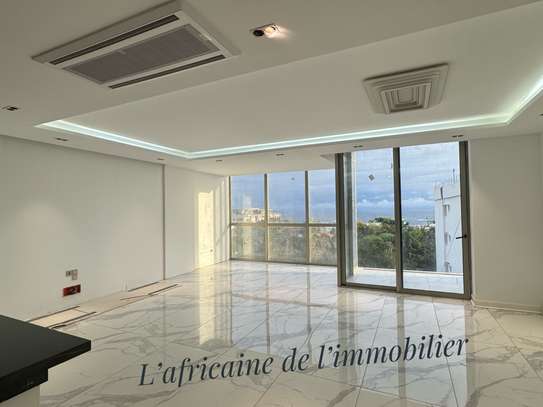 Appartements F4 neufs à louer aux almadies avec vue/mer image 4