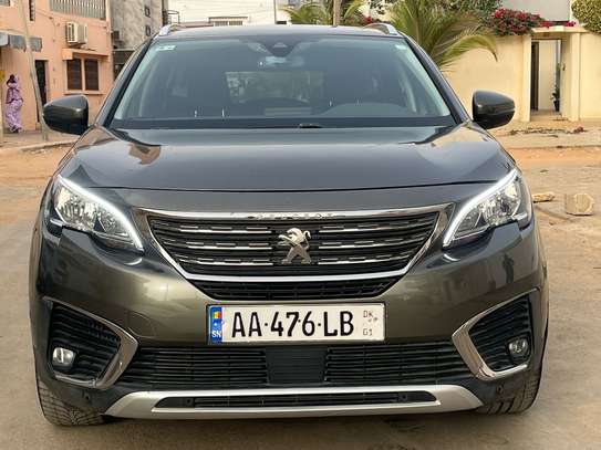 Peugeot 5008 full option 2019 image 2