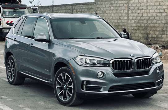 Bmw X5 image 6