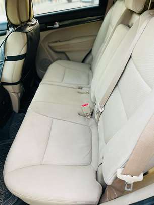 Kia Sorento 2013 image 4