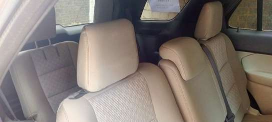 Ford Explorer 2015 4 cylindres image 4