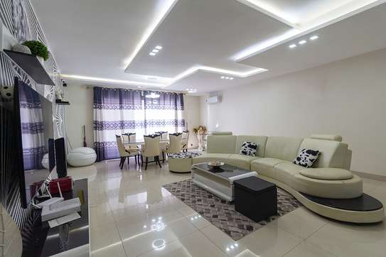 Appartement F5 meublé haut de gamme meublé à louer à Yoff image 3