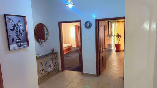 Appartement très spacieux à Ouest foire image 6