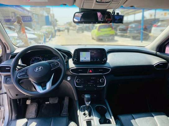 Hyundai santafe 18 19 image 9