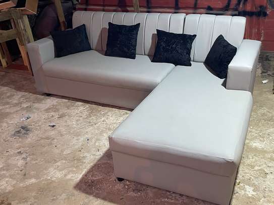 Canapés fauteuils salons image 7
