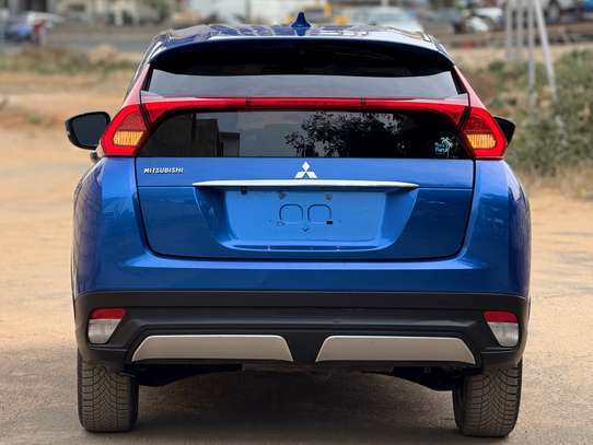 Mitsubishi Éclipse Cross image 3