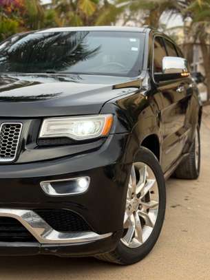 Jeep Grand Cherokee Summit 2015  V6 Essence Full Options image 6