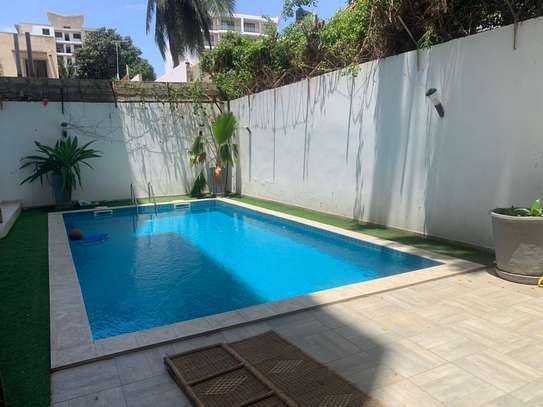 Appartement à louer 4 chambres aux Almadies image 2