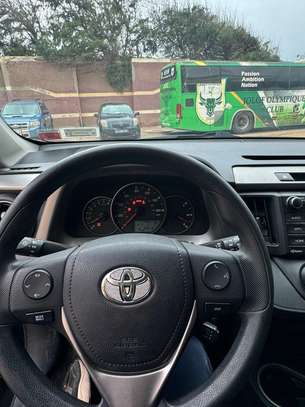 Toyota Rav4 2016 image 4