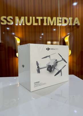 DJI Mini 4 Pro Fly More Combo image 2