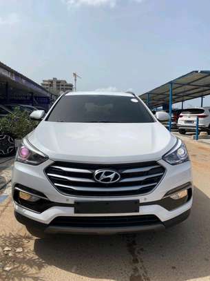 Hyundai sanyafe 2018 7 place image 2