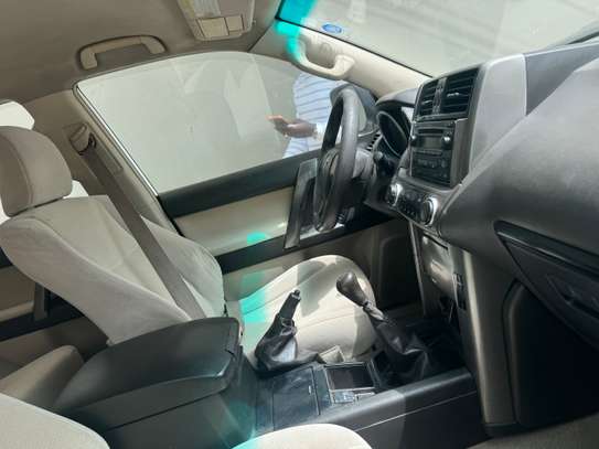 Toyota Land Cruiser Prado TX image 13