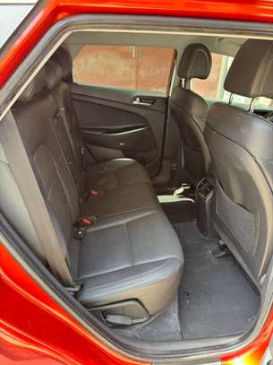 Hyundai Tucson Limited 2017 image 7