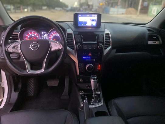 Ssangyong trivoli 2016 image 3