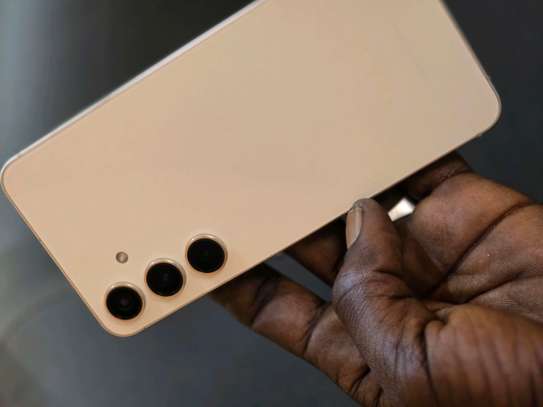 Samsung galaxie S24+ 256GB 12GB image 9