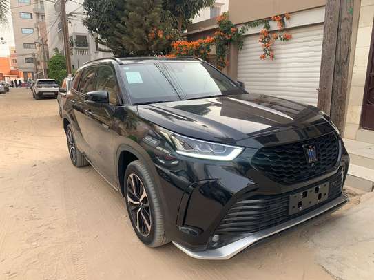 Toyota Highlander 2025 hybride image 10