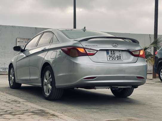 Hyundai sonata 2011 image 4