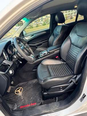 Mercedes GLE 350 4 matic image 9