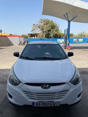 Hyundai Tucson image 3
