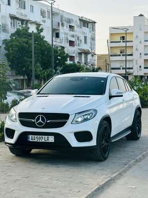 Mercedes GLE image 10
