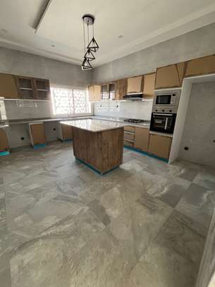 Villa résidentielle pour bureau ou logement de fonction image 14