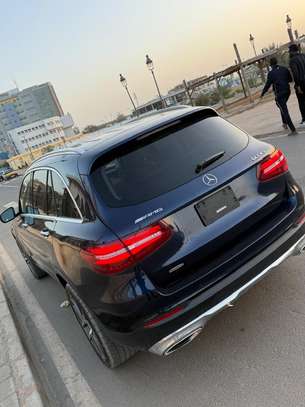 MERCEDES BENZ GLC 300 AMG EDITION image 4