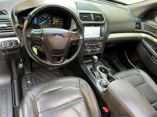 Ford Explorer 2017 image 4