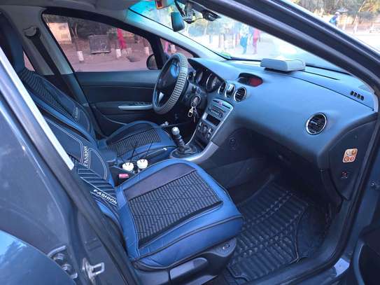 PEUGEOT 308 image 10
