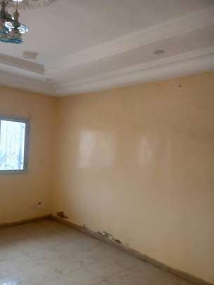 Villa R+1 à tf global à vendre Keur Massar image 5