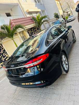 Ford fusion annee 2017 image 2