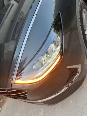 Hyundai sonata image 10