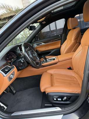 BMW SÉRIE 740i 2021 image 11