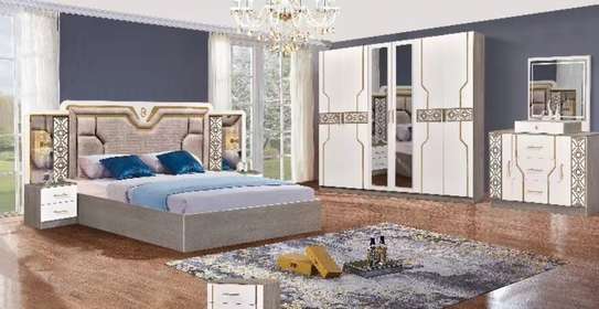 Chambre à coucher VIP mini image 5