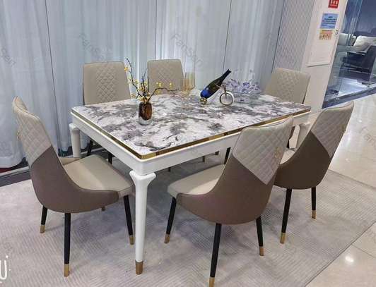 Promo table à manger marbre🥳 image 3