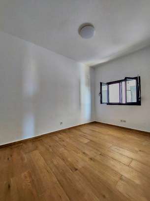 Splendide Appartement type F4 à louer -Confort et modernité image 6