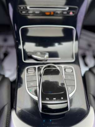 MERCEDES GLC 220 Année : *2018* image 5