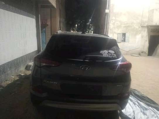 hyundai tucson 2017 image 2
