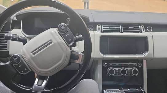 Très belle range rover vogue excellent état image 11