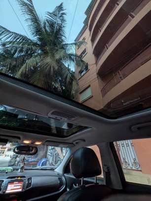 Kia Sportage full option image 2