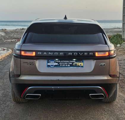 Range Rover Velar 3.0 image 15